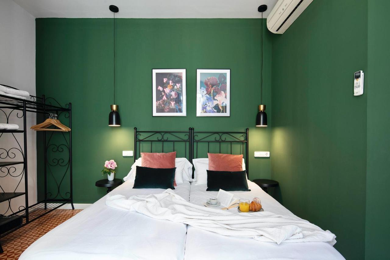 Central Suites Barcelona Exterior photo